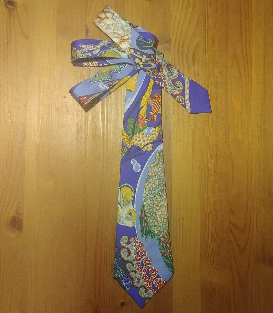 *SOLD* EUC RARE HERMES PARIS SILK TIE